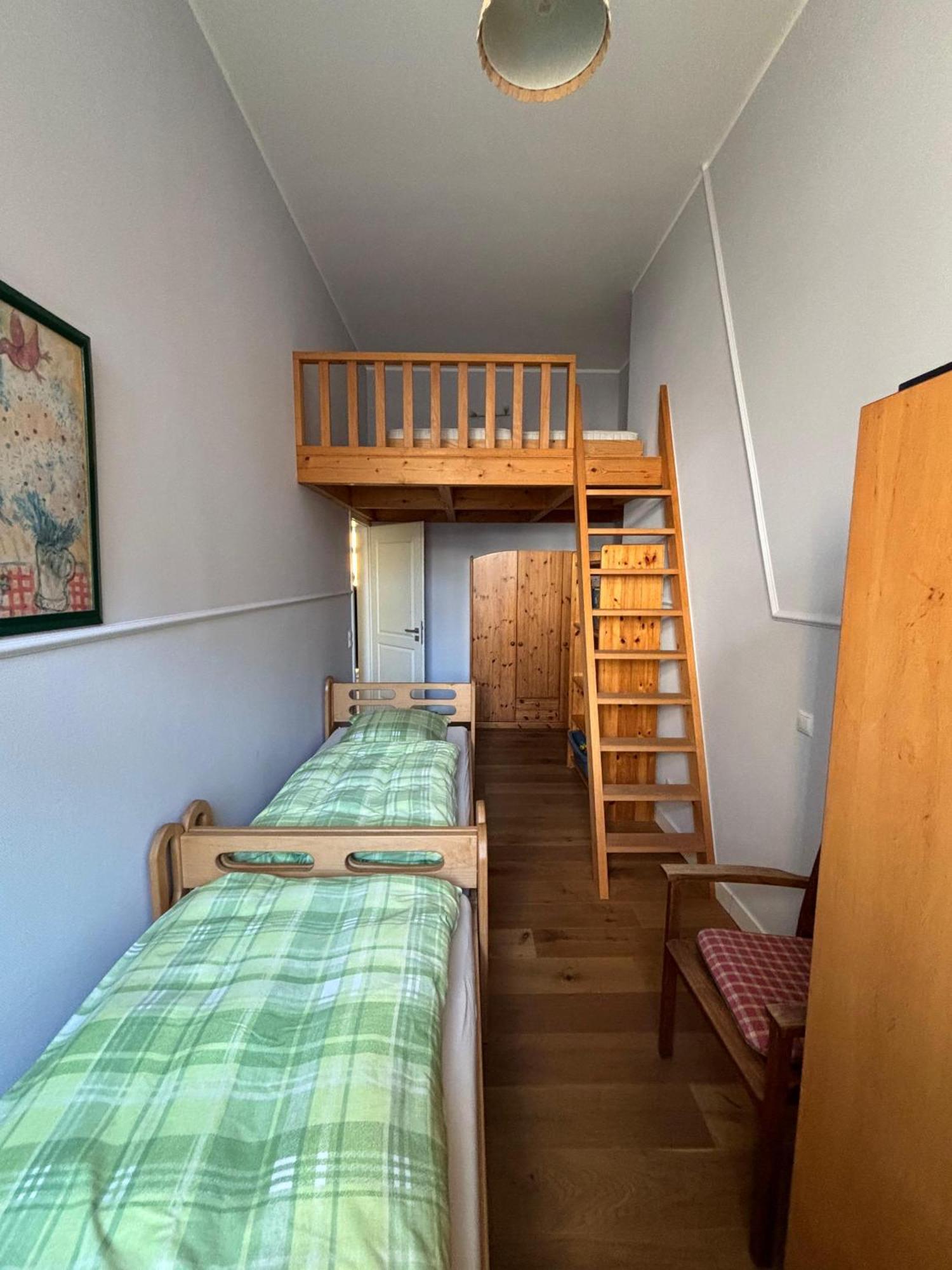 Fewo Mit 2 Schlafzimmern, Wohnkueche, Terrasse Bonn Dış mekan fotoğraf