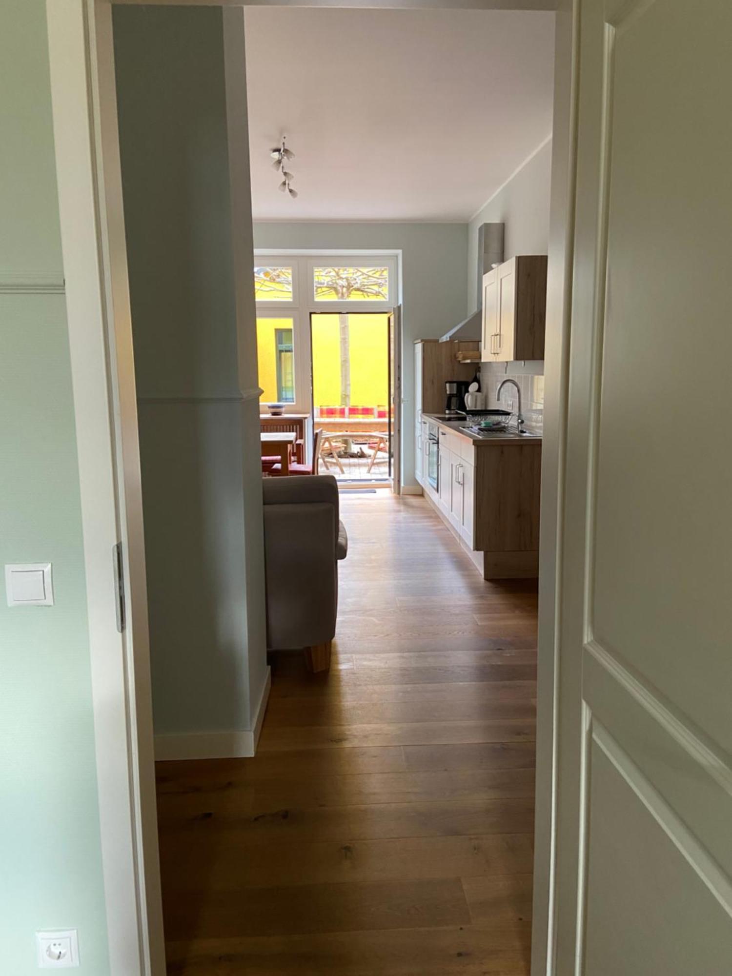 Fewo Mit 2 Schlafzimmern, Wohnkueche, Terrasse Bonn Dış mekan fotoğraf