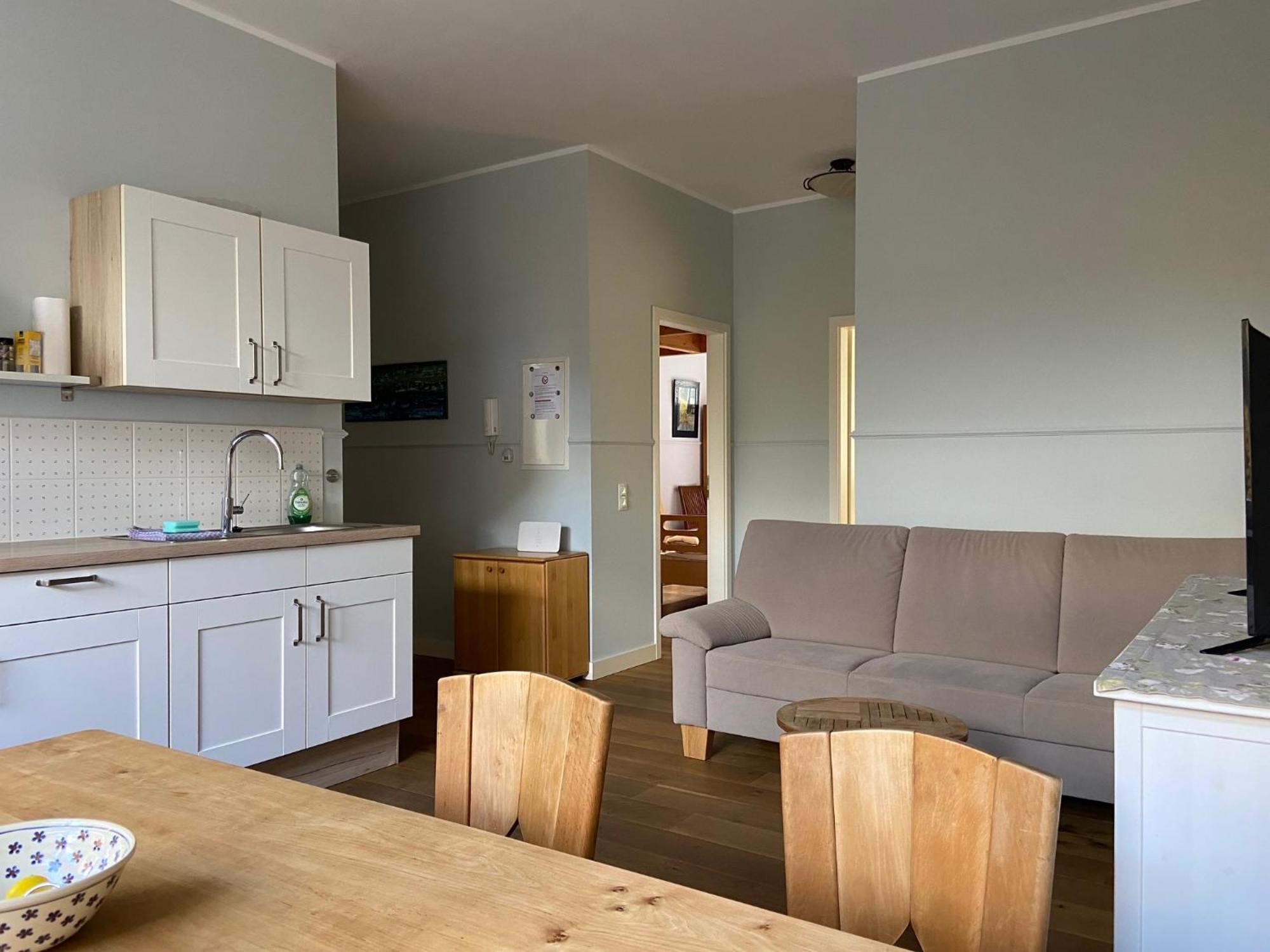 Fewo Mit 2 Schlafzimmern, Wohnkueche, Terrasse Bonn Dış mekan fotoğraf